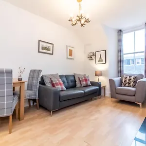Bright And Cosy Flat At The Heart Of The Old Town Appartement