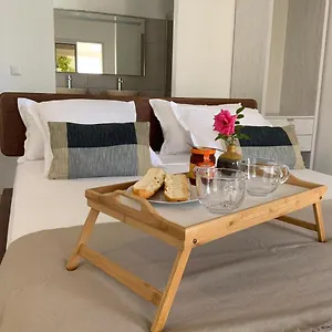  Hébergement de vacances Jolie Avec Piscine Au Bord De L'eau Martinique