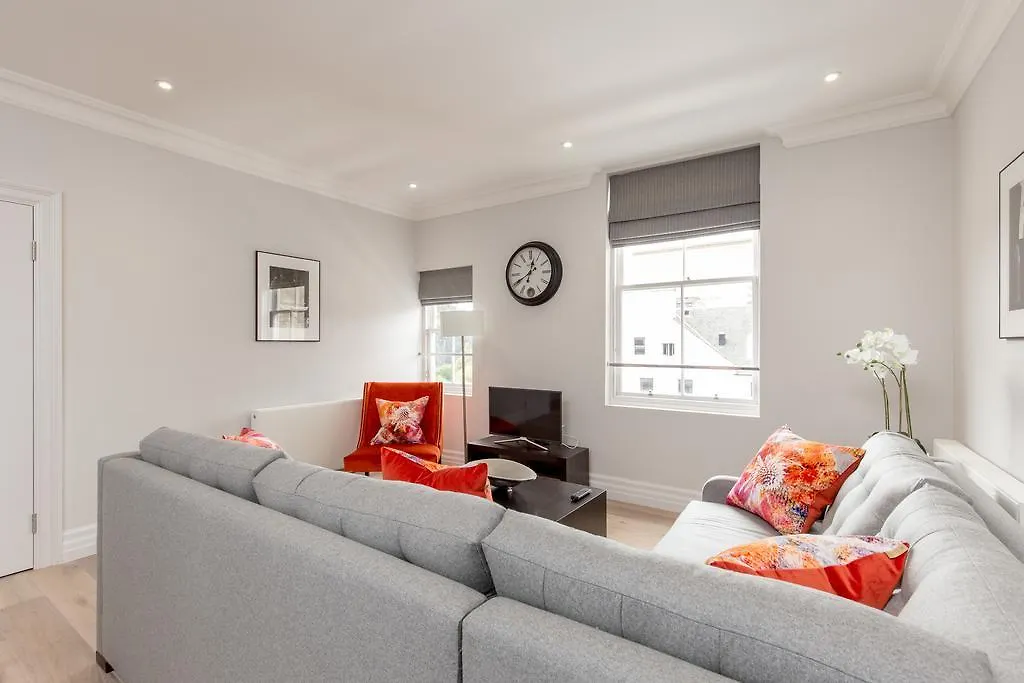 Destiny Scotland - Chisholm Hunter Suites EDI