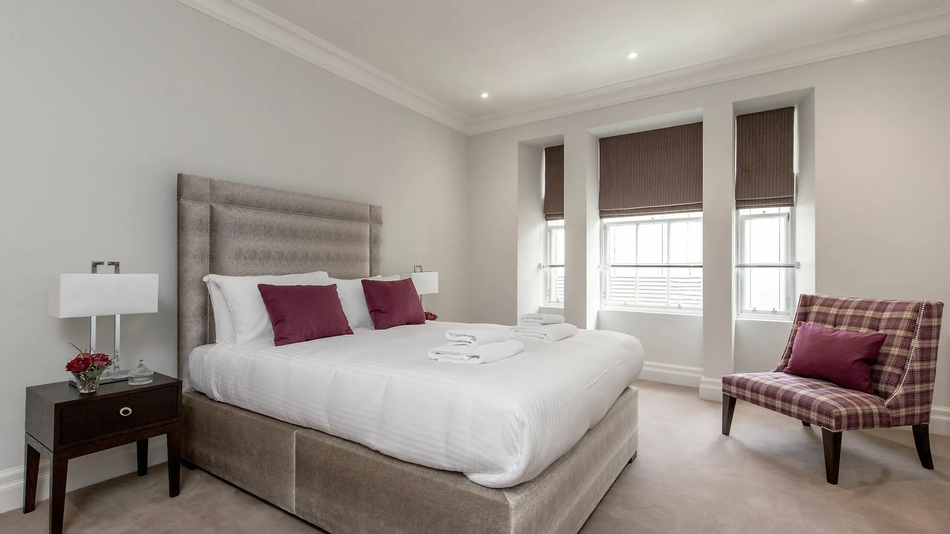 Destiny Scotland - Chisholm Hunter Suites Edinburgh