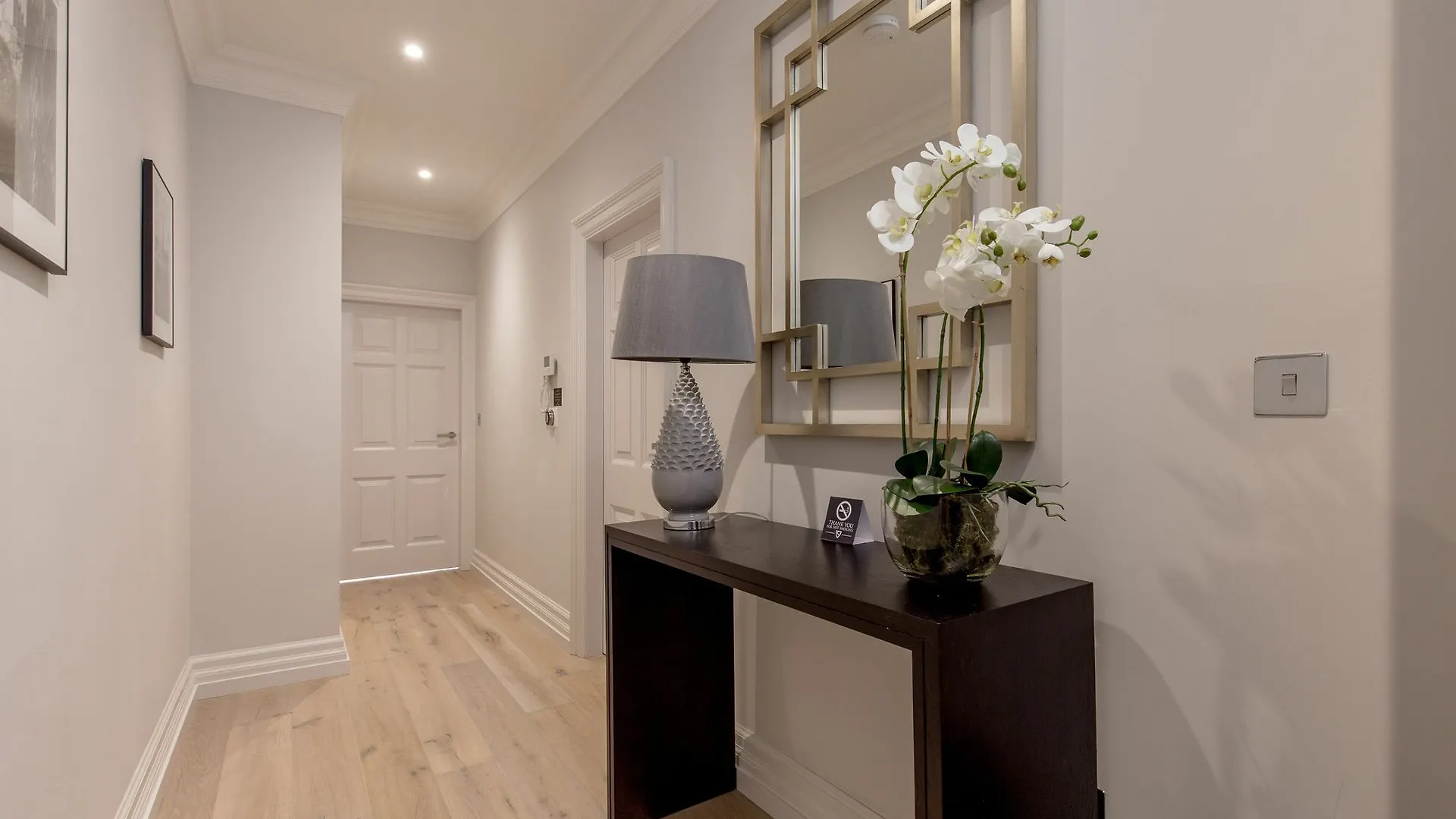 Destiny Scotland - Chisholm Hunter Suites Edinburgh 0*,